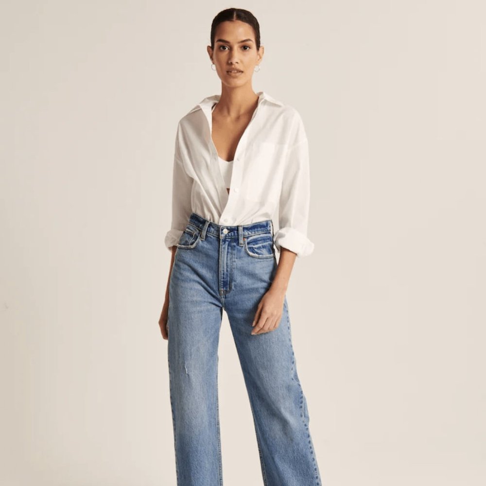 A&F Oversized Poplin Button-up shirt